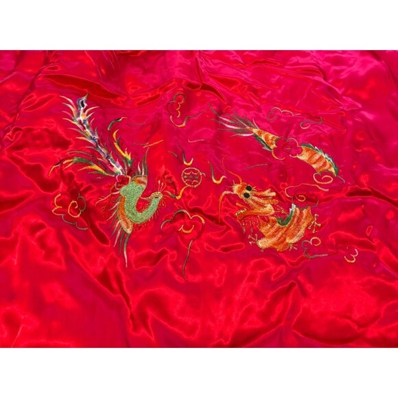 Vintage Child's Red Satin Chinese Hanfu Cloak Embroidered Hooded Cape Doupeng - Picture 8 of 13